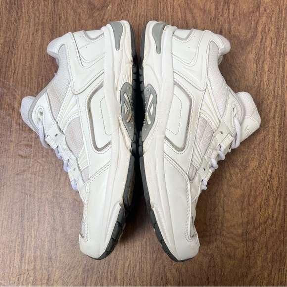 Vionic 23walk White Leather Walking Athletic Shoes Size 9 - Picture 8 of 17